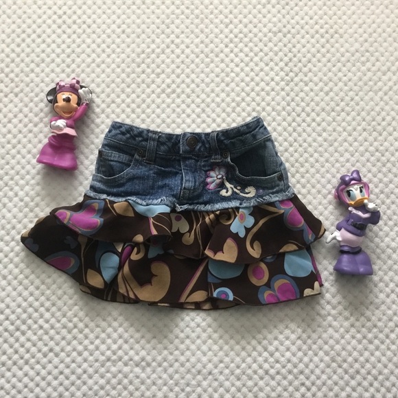 Kids Skirt size 4 EUC - Picture 1 of 7